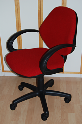 Copyright: Polsterei Kornelia Riehl, Köln Bürostuhl